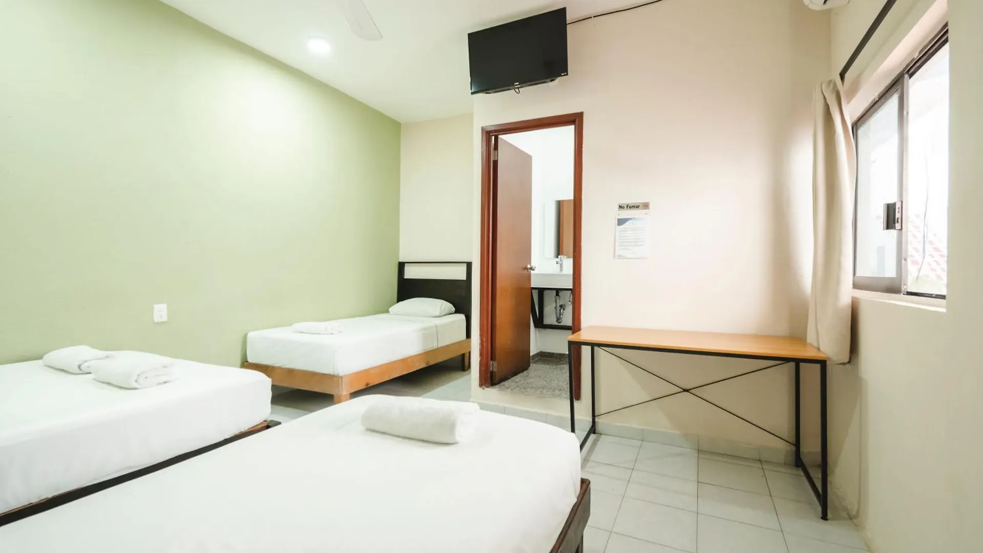 Hotel Quiam 신데 델 카르멘